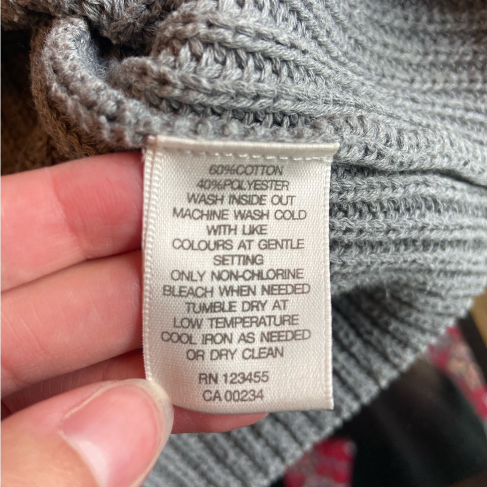 Lord & Taylor Gray Ribbed Sweater - Picture 8 of 8